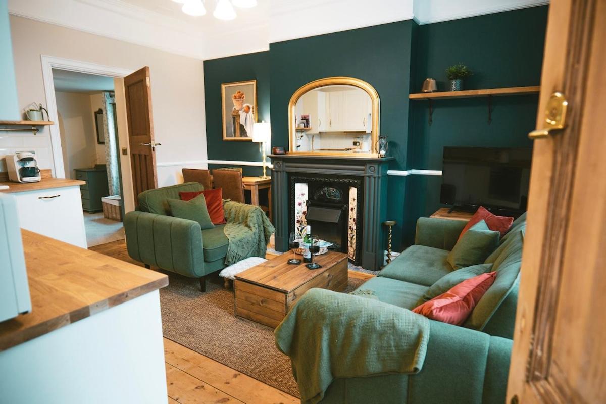 The Prestbury Annexe Apartamento Cheltenham Exterior foto