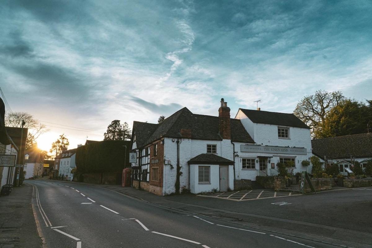 The Prestbury Annexe Apartamento Cheltenham Exterior foto